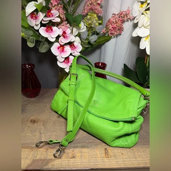 Kate Spade New York Cobble Hill Little Minka. Shamrock. Crossbody or handheld. - Picture 6 of 14